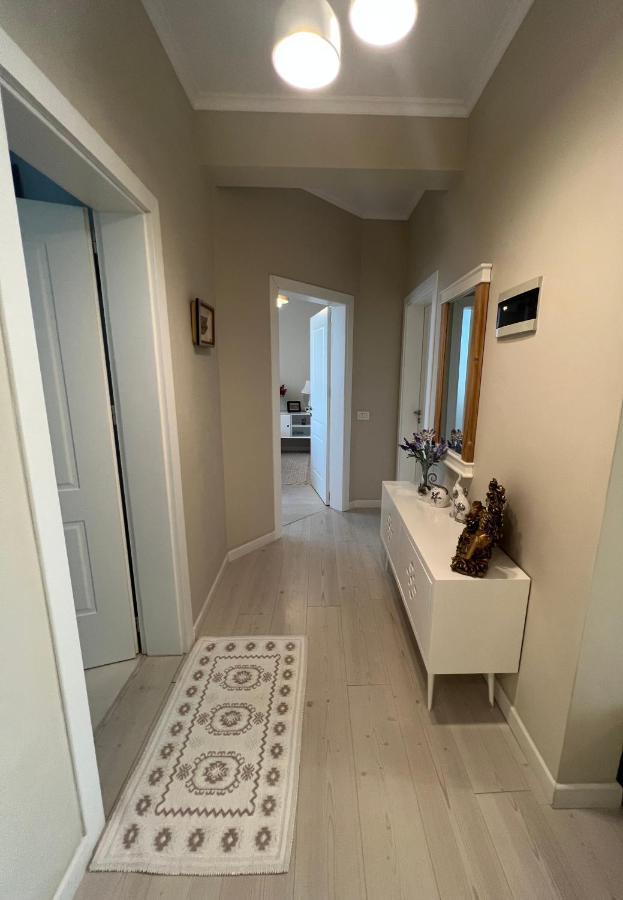 Grand New Bazaar Apartment Tirana Exterior photo