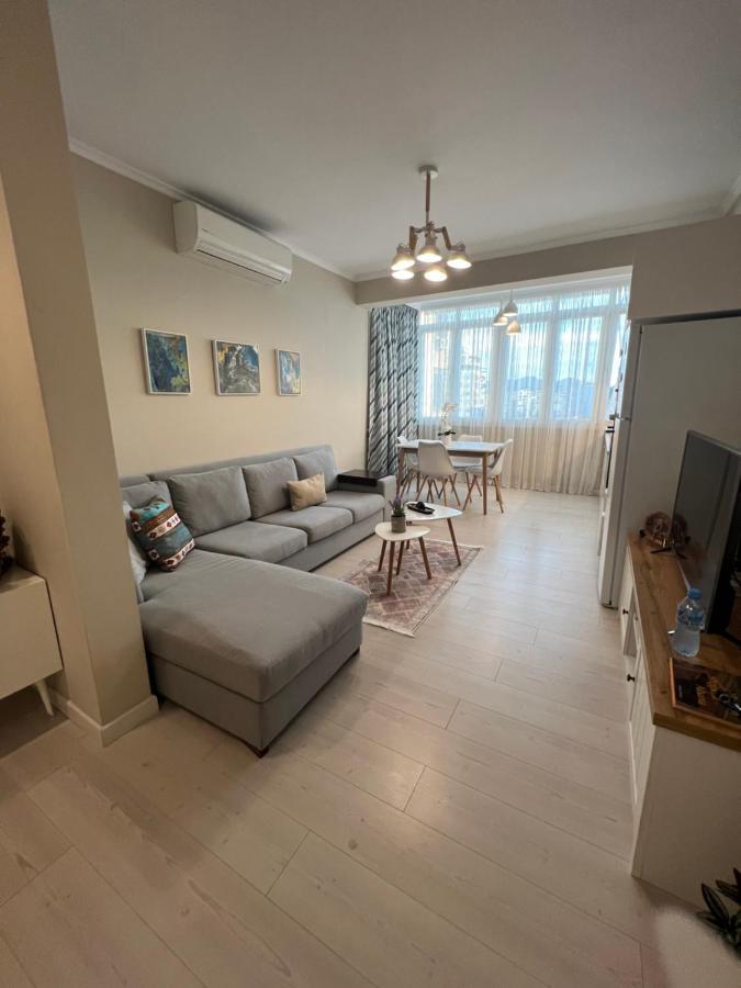 Grand New Bazaar Apartment Tirana Exterior photo